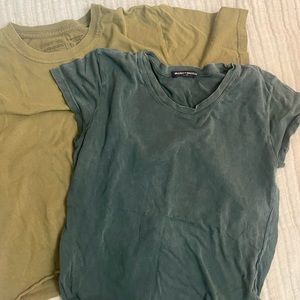 Patagonia crop tee and Brandy Melville